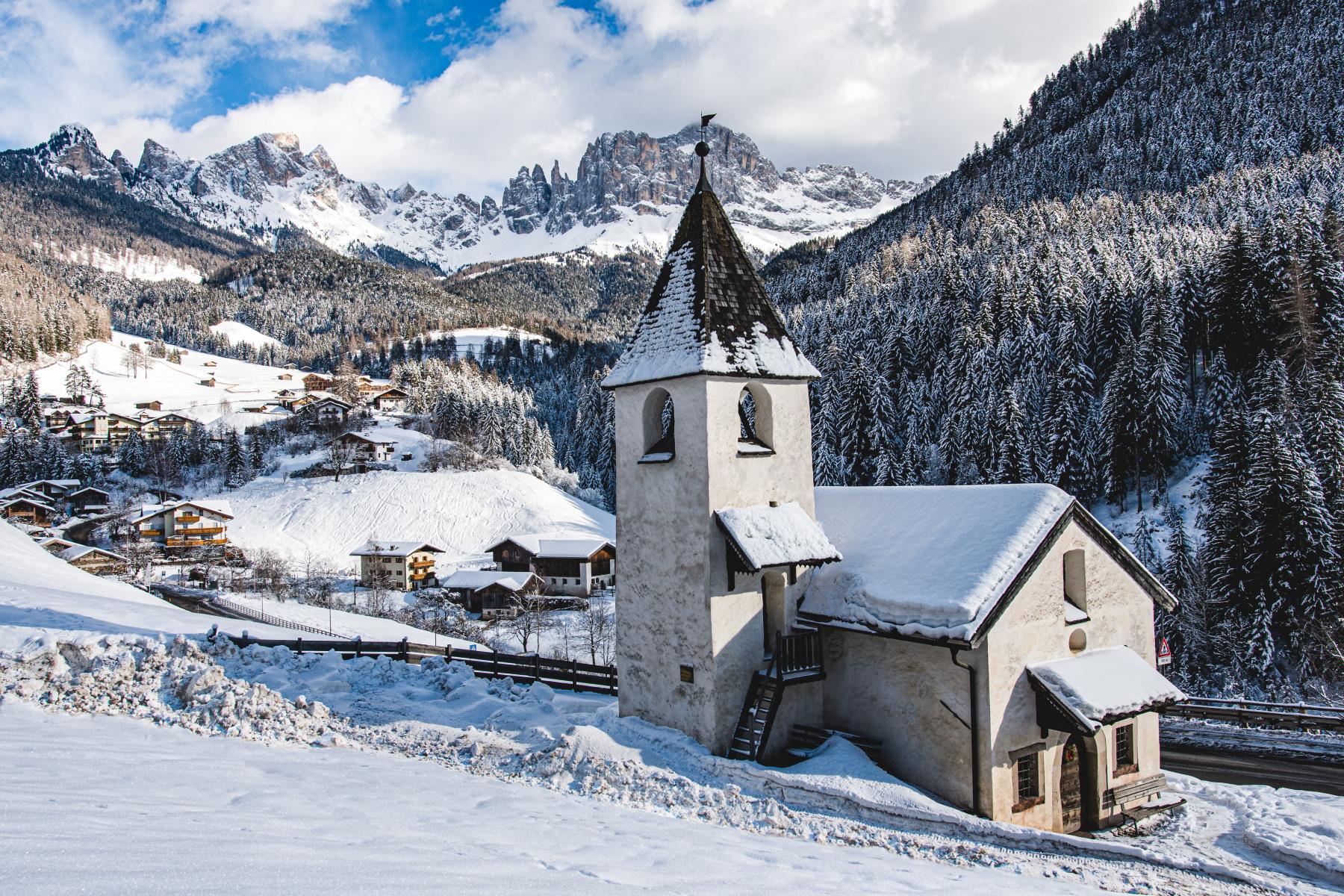 Garni Alpin Seis am Schlern Südtirol Dolomiten Seiser Alm Gästezimmer Frühstück Unterkunft Bed & Breakfast Wintersport Wandern (36)