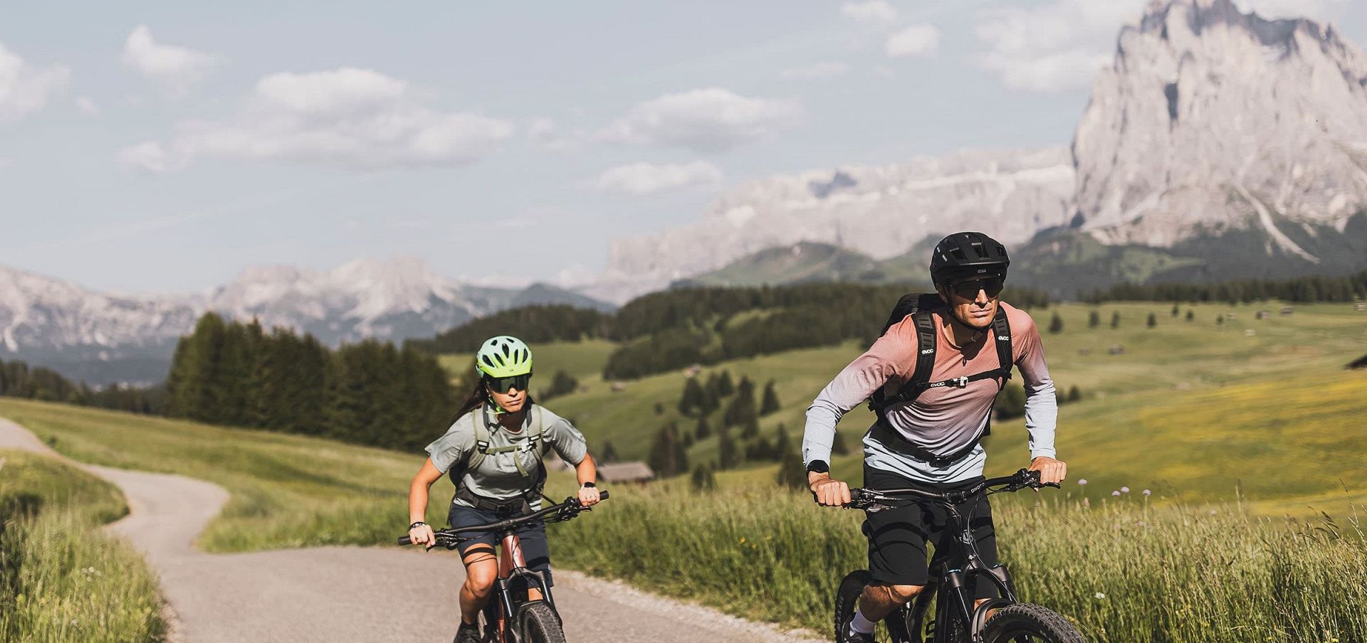 Naturparadies Seiseralm Urlaub Sommer Wanderferien Dolomiten Aktivsport (2) Naturparadies Seiseralm Urlaub Sommer Wanderferien Dolomiten Aktivsport (2)