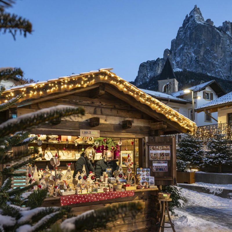 Skiurlaub Seiser Alm Dolomiten Winter Skigebiet Seis Schlern Pisten Familie Kinder Schnee Langlauf Rodeln snowboard (5) Skiurlaub Seiser Alm Dolomiten Winter Skigebiet Seis Schlern Pisten Familie Kinder Schnee Langlauf Rodeln snowboard (5)